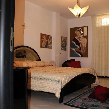 Piccolo Ulivo 1+2 Holiday home *